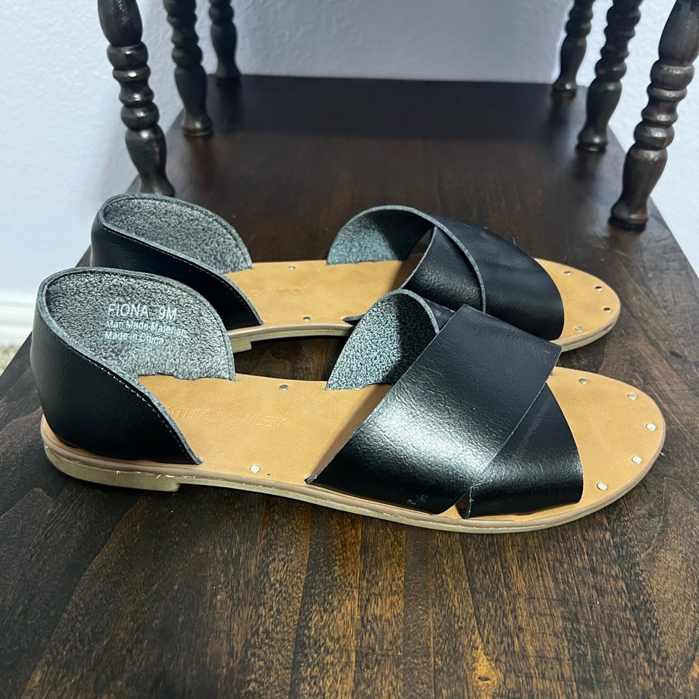 Black Sandals